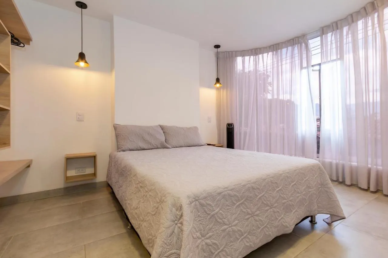 Elegante Apto Completo Cerca Al Metro Viajero Apartment Medellin