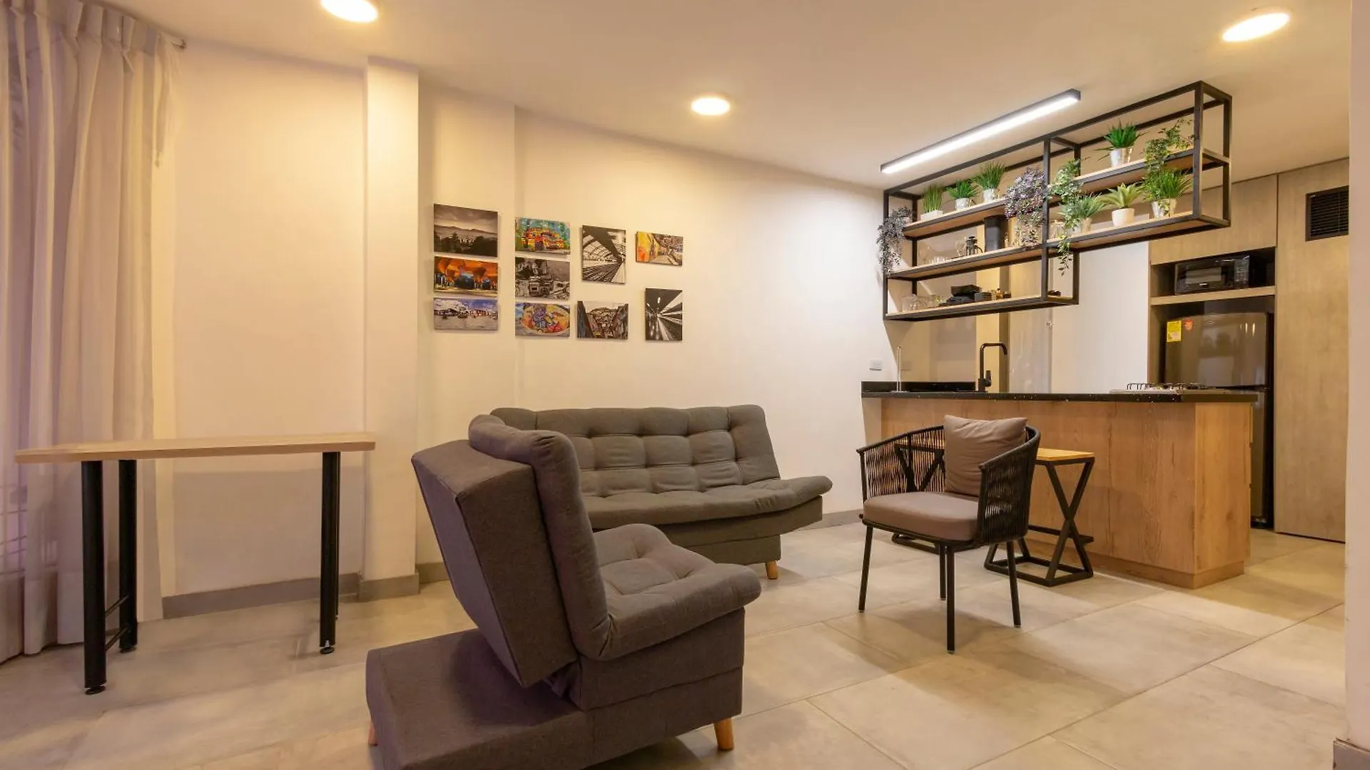 Elegante Apto Completo Cerca Al Metro Viajero Apartment Medellin